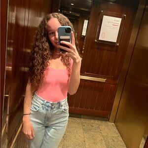 Aritzia Contour Squareneck Shortsleeve Bodysuit